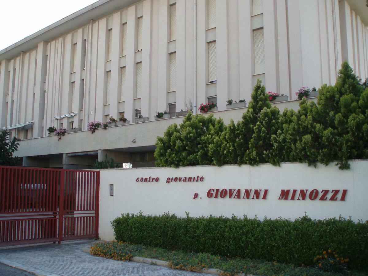 Centro Giovanile Padre Minozzi Hotel Policoro Exterior photo